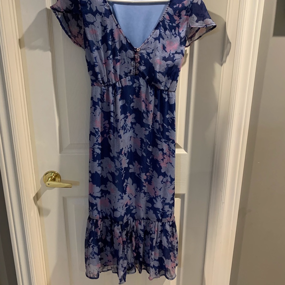 Flouncy boho dress.